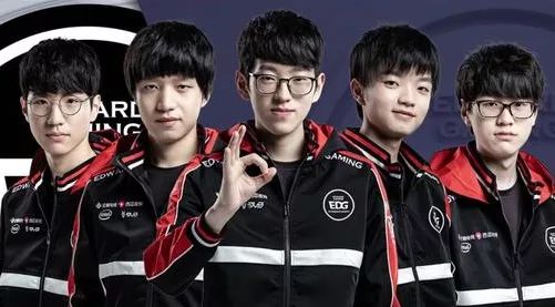 他关注更多 他关注更多