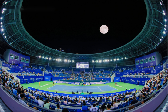 他在11个 他在11个