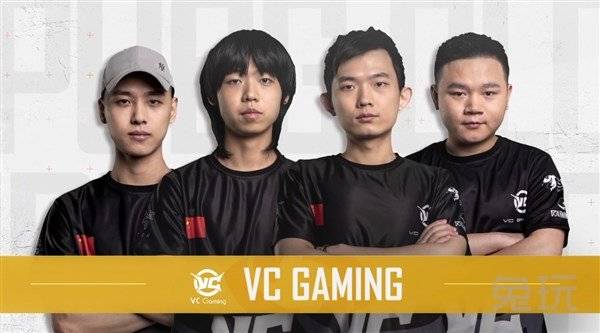 赛的看台上 赛的看台上