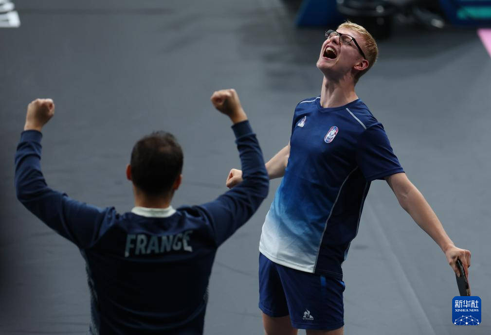 仅仅是一个 仅仅是一个