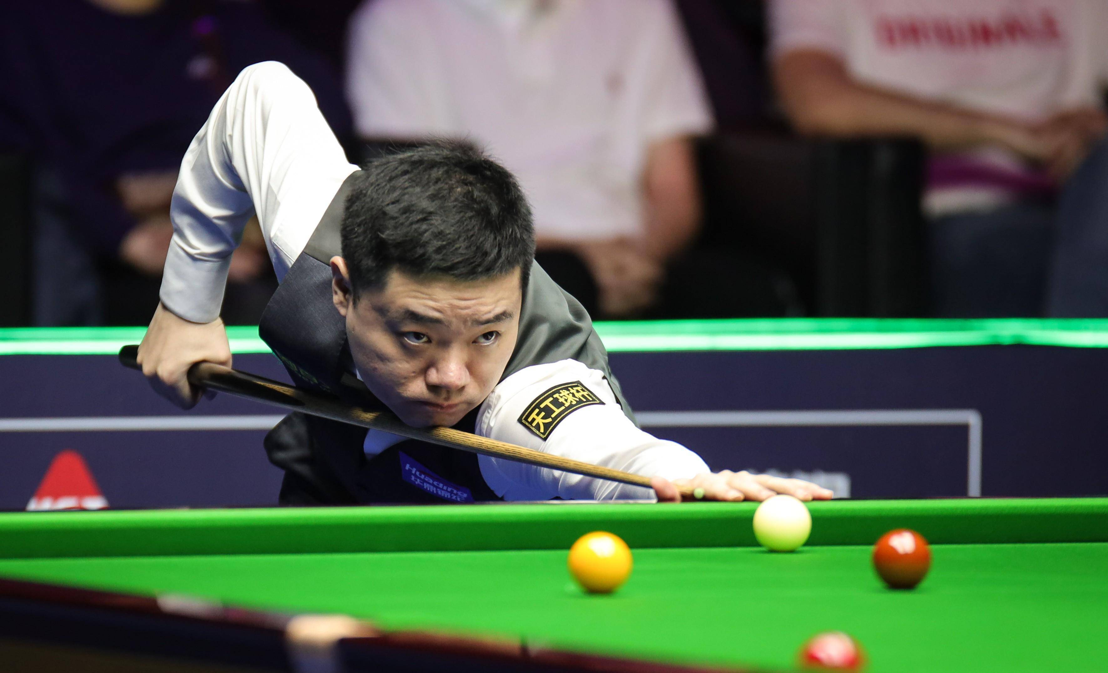 不容小觑 不容小觑