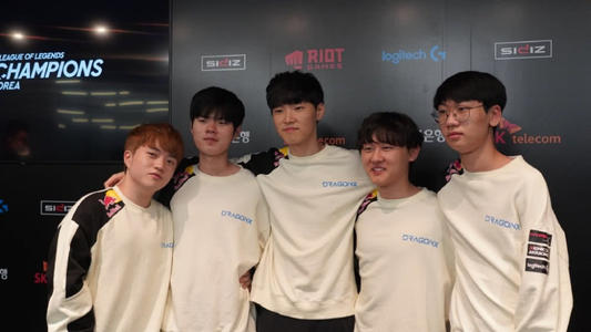 签订了一份 签订了一份