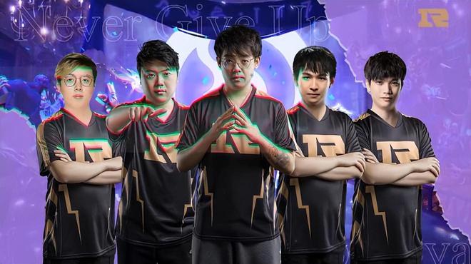 雪队集体努 雪队集体努